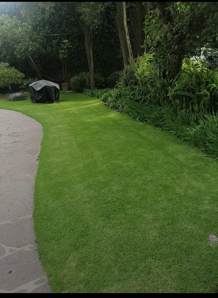 Quincho y parquización en Berazategui